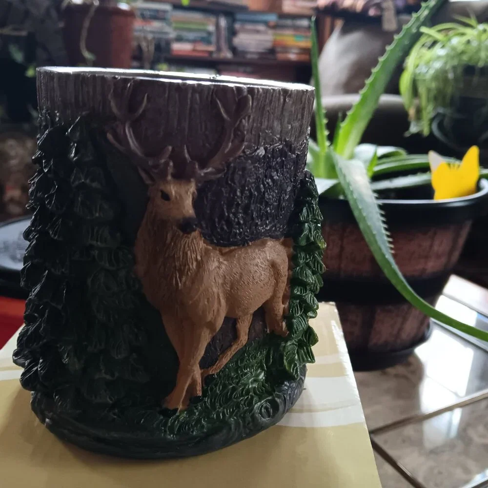Timberland Deer Tree Stub Hunting Lodge Desktop Home Décor Pen and Pencil Holder